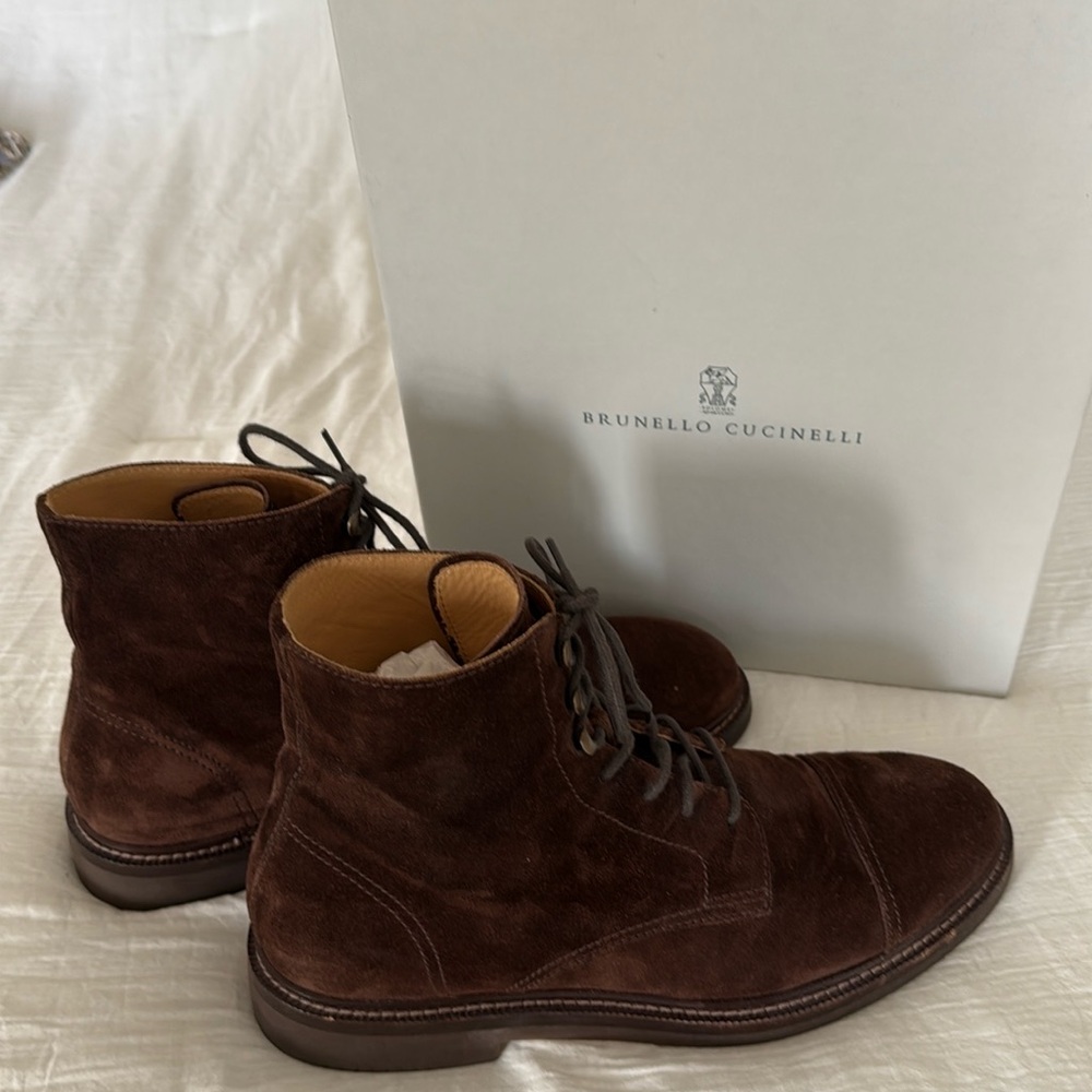Brunello Cucinelli suede brown boot. Men’s size 44. 10/10.5